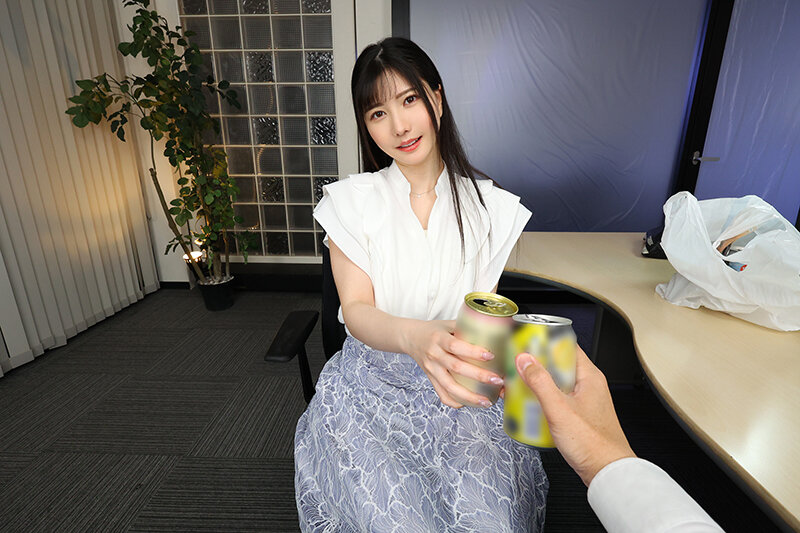 【VR】【8K VR】大学の後輩みずきが僕の会社に転職してきた理由 藍芽みずき urvrsp00271