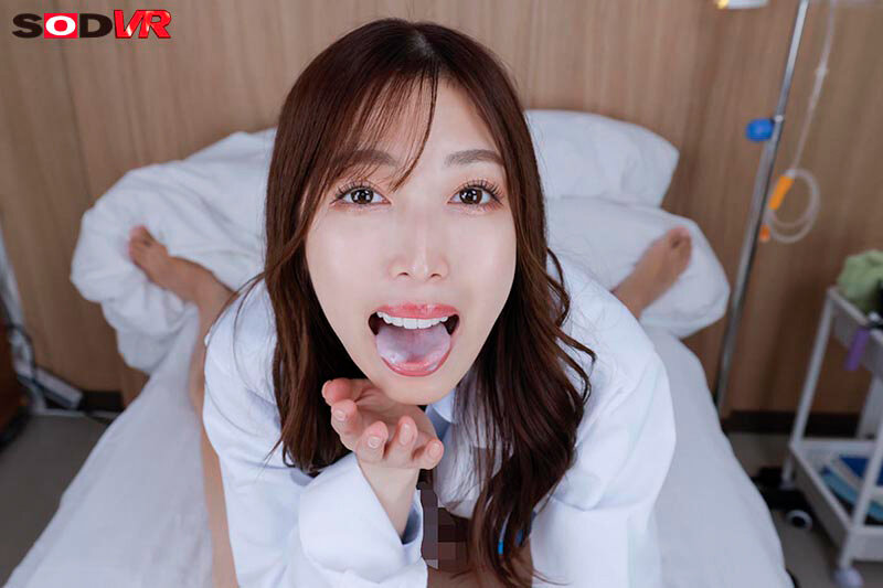 【VR】【8K】病院暮らしのボクを幼い頃から担当してくれている女医と筆おろし性交 初めての口淫、初めての挿入でドキドキ・バクバク病室セックス 今井栞菜 13dsvr01717