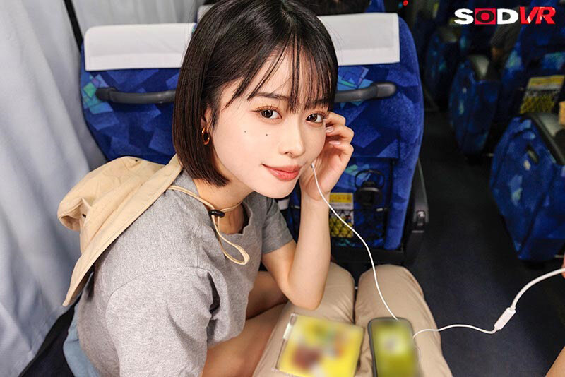 【VR】【8K】【フェス帰り×夜行バス】ライブで意気投合した小悪魔美少女にゼロ距離密着ささやきされ続けた山梨→新宿間 MINAMO 13dsvr01737