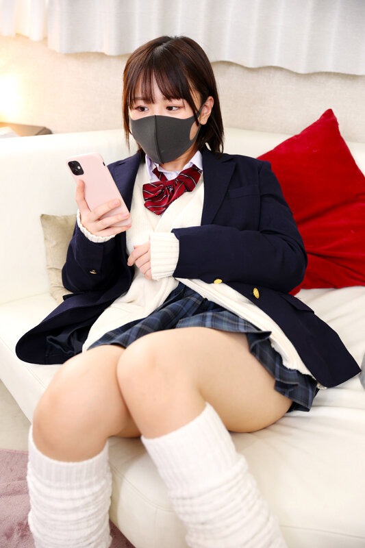 【VR】マスク姿が可愛い【シン・肉感追尾特化】けれども小生意気なP活J●にゴム外し生SEXでガツンと制裁!!何度もイキまくり連続中出しでワカラセタVR Kちゃん nkkvr00161