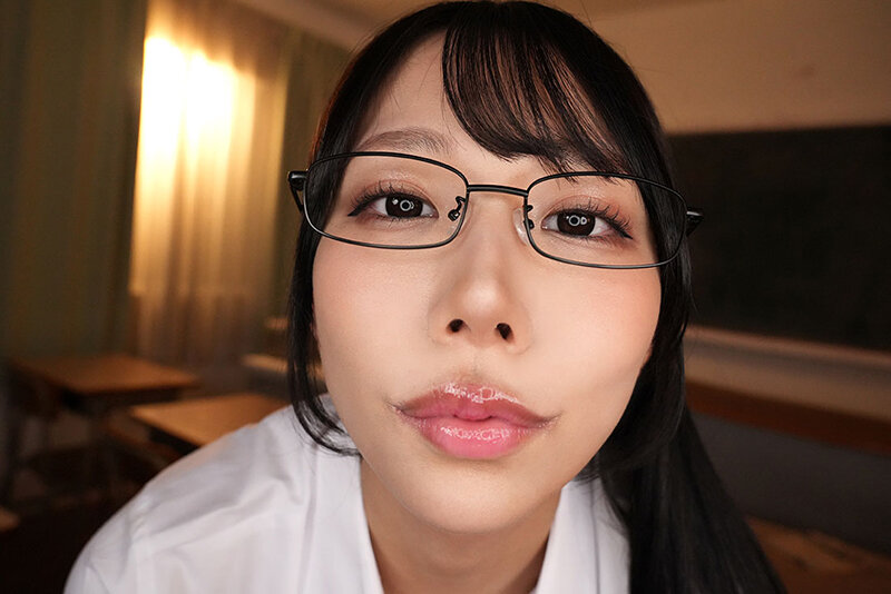 【VR】趣味:生徒のイキ顔観察 早漏でも遅漏でもお構い無し。補習後は必ず顔面密着手コキで生徒を食べる教師の特権 尾崎えりか savr00678