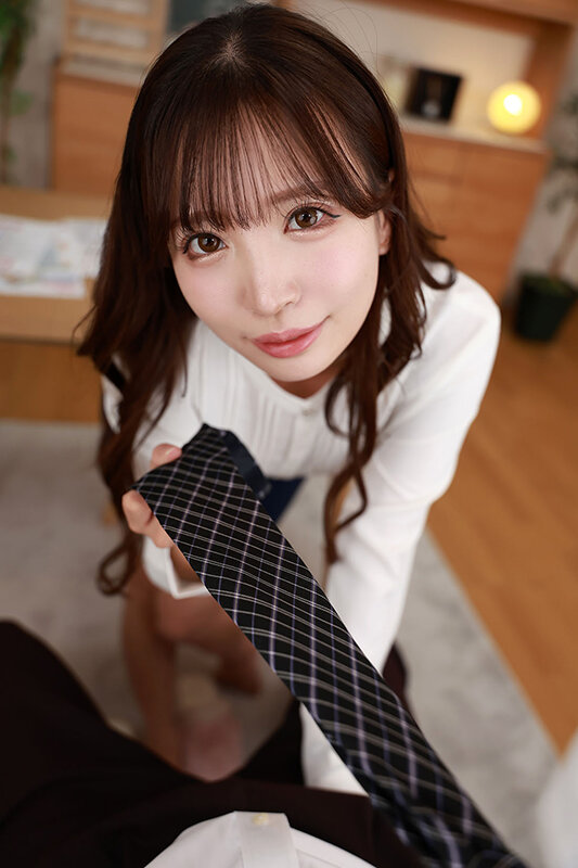 【VR】甘やかされて…煽られて…緩急淫語と変速ギア騎乗位でM男の反応を楽しみ弄ぶチ〇ポ殺し部屋 小那海あや savr00706