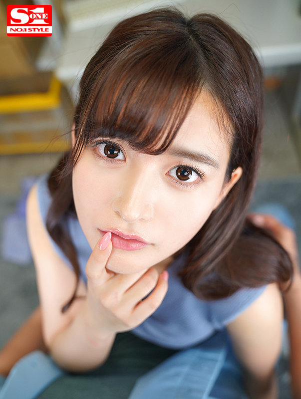 【VR】バイト先で出会った長身美脚のスレンダー美人妻とコンビニ下衆不倫に没頭したボク ひなたまりん sivr00147