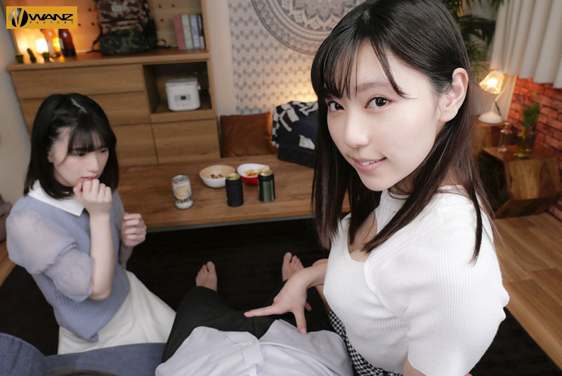 【VR】ボクを誘う元カノとボクを守る今カノに朝までオモチャのように悪ノリ痴女られSEX よくわからないうちにこれって最高のシチュエーションじゃん!!王様ハーレム絶倫性交! wavr00230