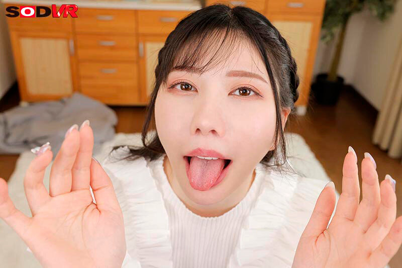 【VR】【8K】彼女の姉に耳元隠語囁きの誘惑に負けて何度も発射 藍芽みずき 13dsvr01809