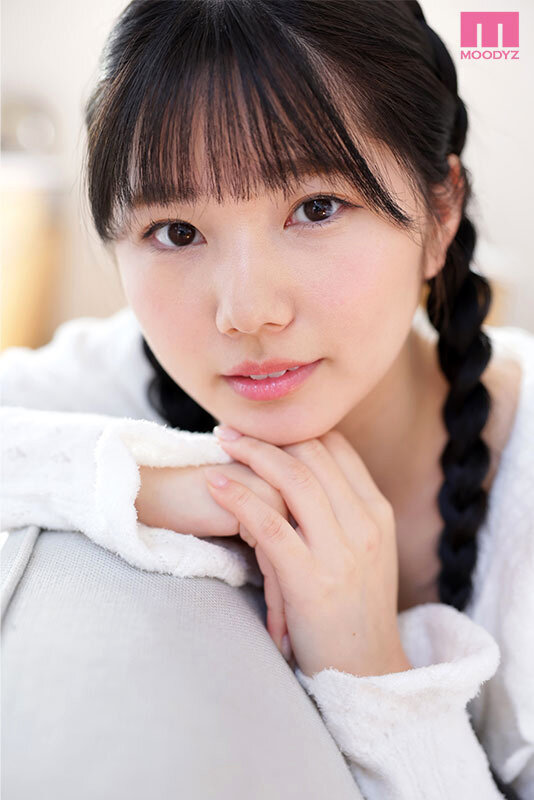 【VR】MOODYZが25年も待ち続けた原石 現役女子大生×Hcupおっぱい シンデレラGIRL 純白彩永 VR解禁 純白彩永 mdvr00365