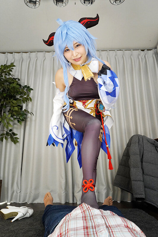 【VR】美少女小悪魔レイヤーと宅凸オフパコ！！ゴム無し挿入ナマ中出し逆NTR SEX！！ 佐藤ののか cosvr00018