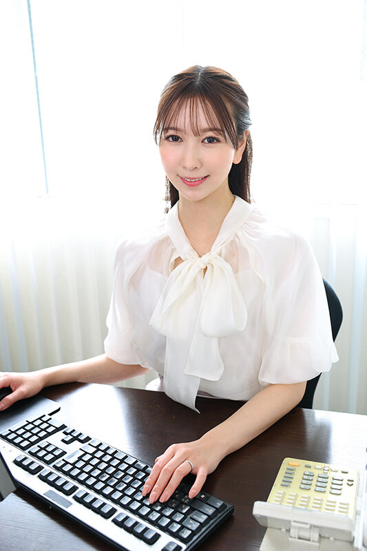【VR】【8K VR】休日出勤は不倫の合図 病みつきになる最高のスタイルの部下と托卵中出しオフィス性交 森あやみ urvrsp00490