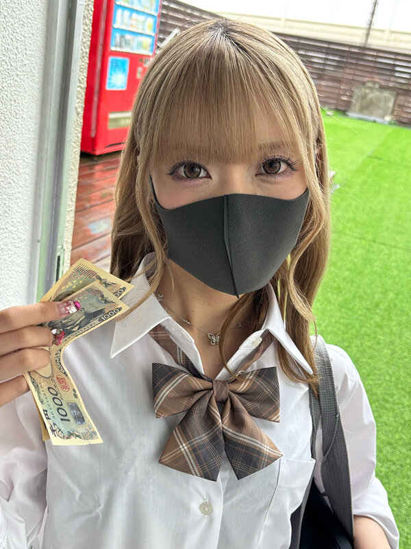 【VR】これぞ8K！顔面特化アングルVR ～ギャル女子校生x顔面特化アングル！ミナちゃんの 前のめりピストン騎乗位でメスがっちゃえ！！～ 藍瀬ミナ vrkm01644