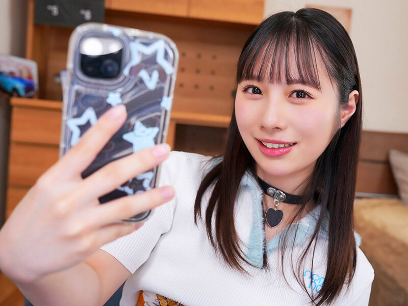 【VR】【リベポル待ったなし】シコってる僕の顔を撮りたがる8名の女たちに毎日センズリ鑑賞されるオナニーJOI性活【だが気持ちいい】 ajvr00285