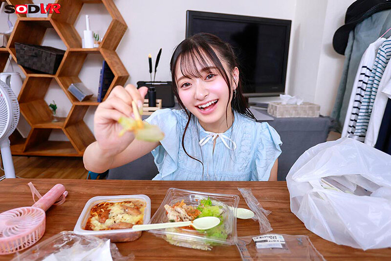 【VR】【8K】夏休み、バイトも授業もない。大好きな君と時間も忘れてだらだらSEXするだけの日。花守夏歩 13dsvr01837