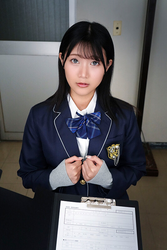 【VR】一人きりの健康診断。真面目な学級委員長がエスカレートするドクハラに快感を覚え、言われるがままに膣奥中出し。 谷村凪咲 サンプル