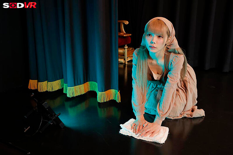【VR】【8K】舞台『裸の女王様』主演:美澄玲衣 ウチのクラスの出し物は、生意気一軍女子の理解らせストリップ劇 サンプル