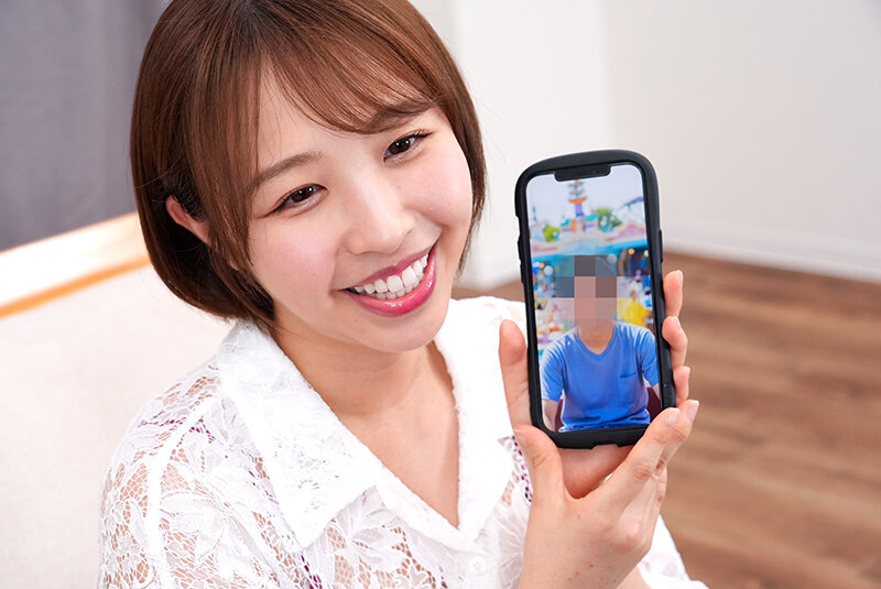 素人バラエティ 箱女!体は箱の中 感覚遮断スタイルDE彼氏にナマ電話チャレンジ!絶対に感じちゃダメなのに… 首の下から好き勝手いじくりまわされてイキ潮噴射が止められない!! サンプル