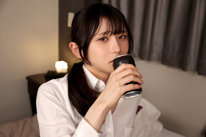 【VR】【8K】出張先で相部屋になった部下はまさかのニューハーフ アナルから溢れるほど大量中出しする朝まで媚薬性交 ななこ サンプル