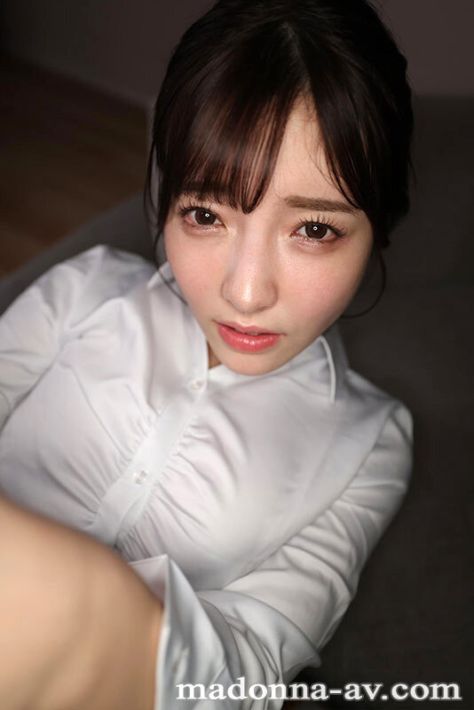【VR】MadonnaVR初登場!! 彩月七緒 酔って旦那と僕を間違えた七緒先輩はキス魔と化して… 濃密に舌を絡め合い唾液滴る顔面特化イチャラブSEX 超高画質8K サンプル