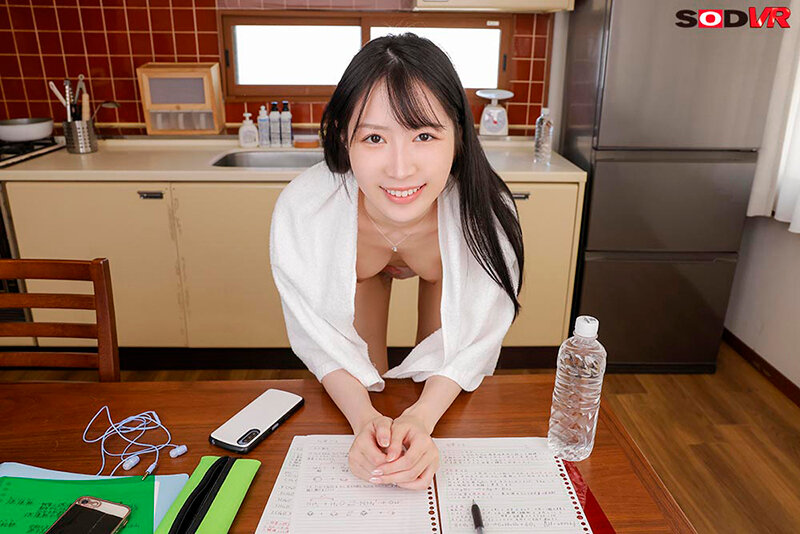 【VR】【8K】親の再婚でできた綺麗すぎる姉。目のやり場に困る無防備な格好でボクの童貞チ●ポはついつい反応してしまう 朝妃りお サンプル