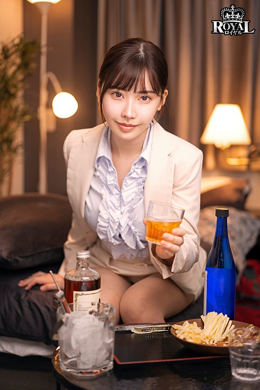 【VR】 気が狂うほどの寸止めで大量発射！！3つ（家庭教師、エステティシャン、女上司）のシチュエーションで何度も何度も言葉責めを繰り返されて、最終的に発射させられちゃう超究極寸止めVR 深田えいみ サンプル