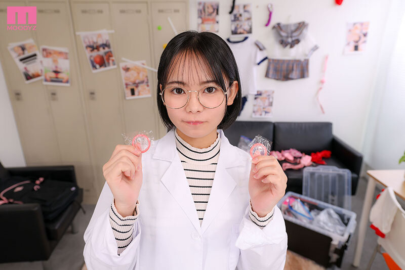 【VR】ボクのチ〇コを使ってエロ研究ばかりする陰キャエロ研サークルの部員佐々倉さん 佐々倉ひより サンプル