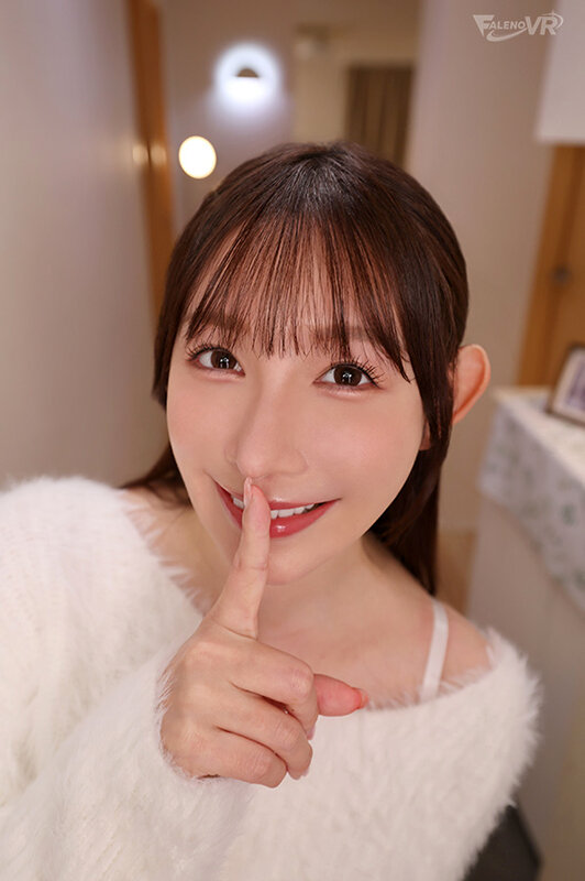 【VR】女神ジュン解禁VR8K 僕の彼女は女神様 ＃声出し厳禁！女子寮‘お忍び’お泊まり サンプル