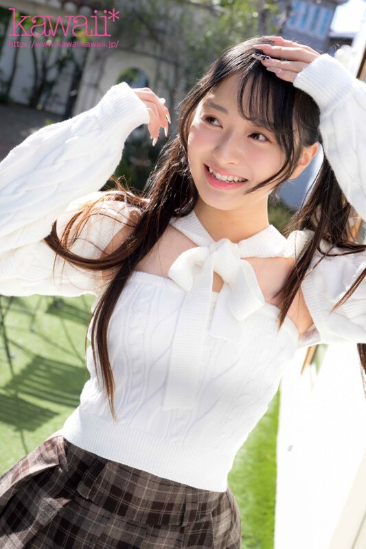 【VR】可愛すぎて大バズりした最強シロウト彼女（かほちゃん）がエロがっちゃった超シコい生ハメカップルSEX動画がこちら 花守夏歩 サンプル