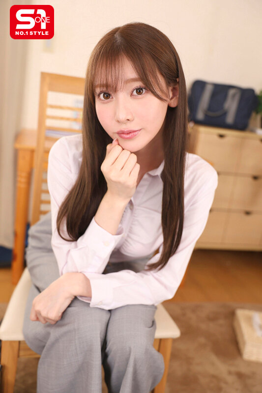 【VR】不登校だった僕に青春を取り戻してくれたのは押しに弱くて隙だらけな美人担任の楓先生でした 卒業祝いに制服＆スクール水着で二人だけの童貞卒業式 楓ふうあ サンプル