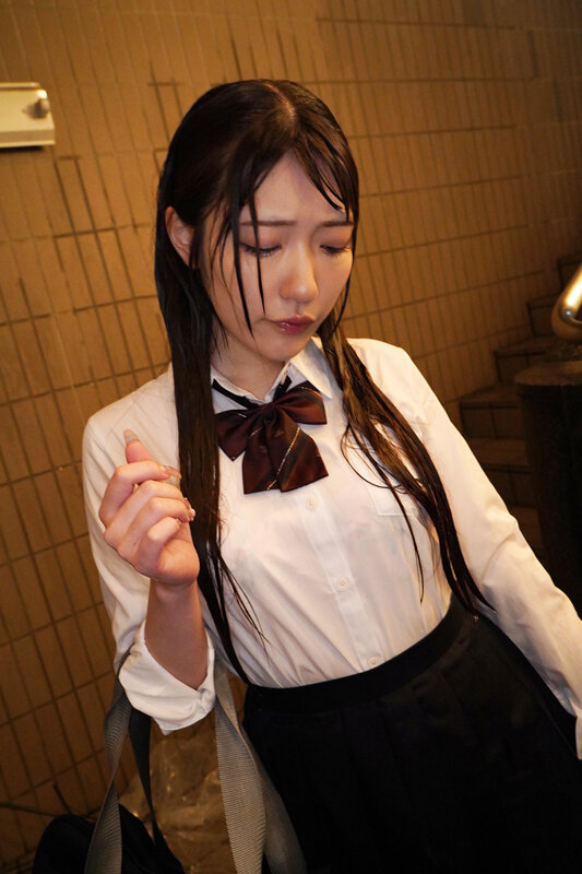 【VR】放課後ゲリラ豪雨 濡れ髪すけすけ制服で「寒いからあたためて」無自覚誘惑セックス 浦上ひのり【8K】 サンプル