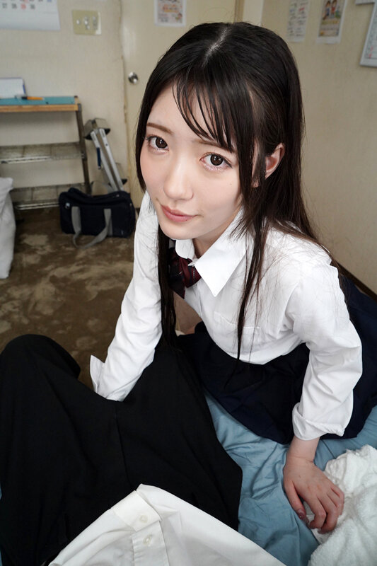 【VR】放課後ゲリラ豪雨 濡れ髪すけすけ制服で「寒いからあたためて」無自覚誘惑セックス 浦上ひのり【8K】 サンプル