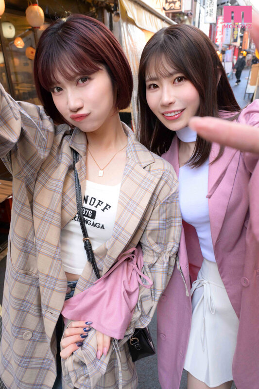 【VR】最強ガチ親友‘ぞのぶき’コンビのVlog撮影に同行したら…飲んで、はしゃいで、歌って、エロがって自由奔放 Happy Foxy Days！ 石原希望 葵いぶき サンプル