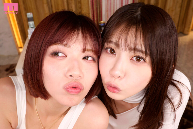 【VR】最強ガチ親友‘ぞのぶき’コンビのVlog撮影に同行したら…飲んで、はしゃいで、歌って、エロがって自由奔放 Happy Foxy Days！ 石原希望 葵いぶき サンプル